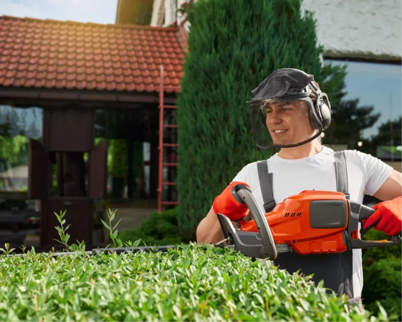 5. LMN. CRM and Estimating for Large-Scale Landscaping