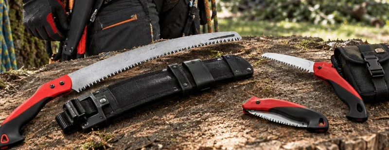 Blade Size, Teeth, and Curve: How to Choose
