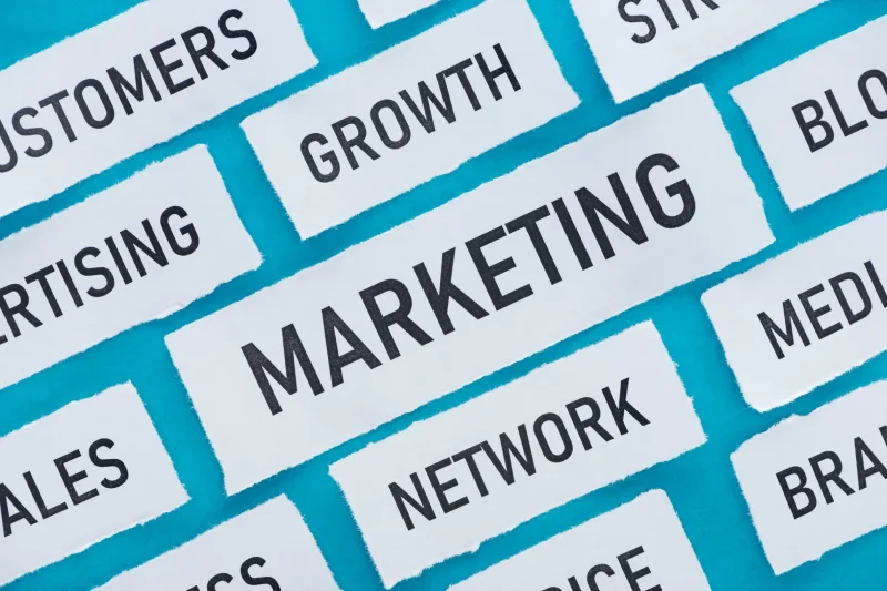 Ihren Firmennamen in Ihr Marketing einbinden